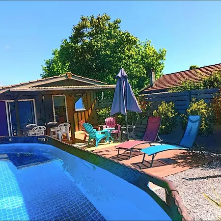 Maison Piscine Privee 4a5 Pers9 & 11 Kms Des Plages Oceanes Et Du Linxe