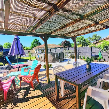 Maison Piscine Privee 4a5 Pers9 & 11 Kms Des Plages Oceanes Et Du بيت للعطل Linxe