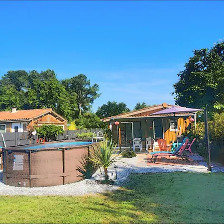 Maison Piscine Privee 4a5 Pers9 & 11 Kms Des Plages Oceanes Et Du Linxe